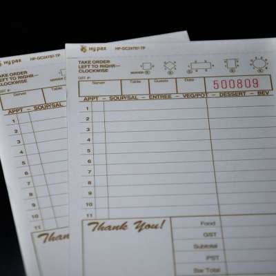 2-part Carbonless Guest Book with Beverage Line and Guest Receipt